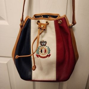 Le Tour Eiffel Drawstring Bucket Style Crossbody Bag Purse